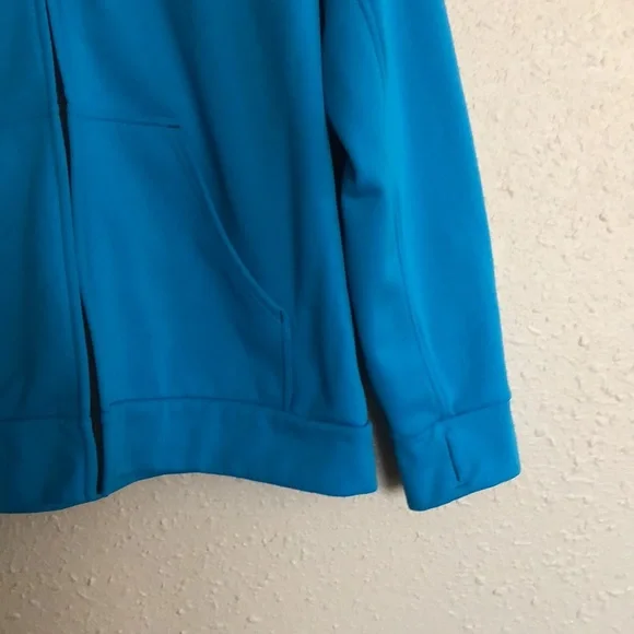 The North Face Hoodie (men’s) - Picture 7 of 12